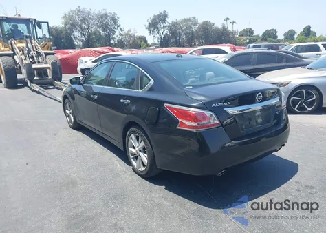 2015 Nissan Altima 2.5 Sv from USA, damaged, VIN 1N4AL3AP2FC246585